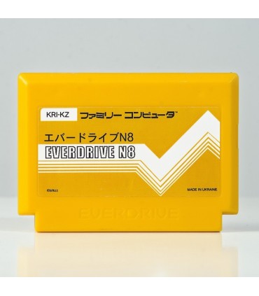 Everdrive N8 Famicom con carcasa