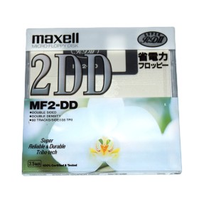 Disquete 3 1/2 DD Maxell MF2-DD Super RDII blanco
